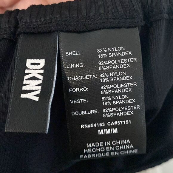 NWT- DKNY-Adjustable string Bikini bottoms- black- ribbed- Size medium - Picture 8 of 8